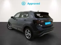 Usado VW T-Cross R-line 116 CV (85 kW) 2024 Gris SUV