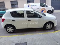 Usado Dacia Sandero Base 75 CV (55 kW) 2015 Blanco Berlina