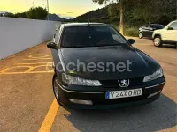 Usado Peugeot 406 90 CV (66 kW) 2000 Verde Berlina