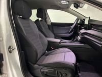 Usado Skoda Superb Selection 150 CV (110 kW) 2024 Blanco Familiar