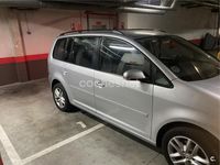 Usado VW Touran Highline 140 CV (102 kW) 2006 Gris / plata Monovolumen