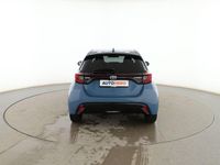 Usado Toyota Yaris Hybrid Style 116 CV (85 kW) 2020 Azul Berlina