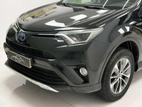 Usado Toyota RAV4 Hybrid Advance 197 CV (144 kW) 2017 Negro SUV