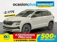 Usado Skoda Karoq SportLine 150 CV (110 kW) 2022 Blanco SUV
