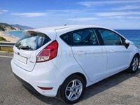 Usado Ford Fiesta Titanium 101 CV (74 kW) 2015 Blanco Berlina