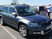 Usado Skoda Yeti Elegance 105 CV (77 kW) 2015 Gris / plata SUV