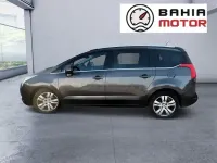 Usado Peugeot 5008 Business-Line 150 CV (110 kW) 2012 Gris / plata Monovolumen