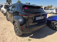 Usado Toyota Yaris Cross Active 116 CV (85 kW) 2025 Negro SUV