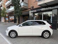 Usado VW Polo Edition 90 CV (66 kW) 2019 Blanco Utilitario