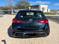 Usado Toyota Auris Active 90 CV (66 kW) 2014 Azul Berlina