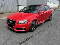 Usado Audi A3 Attraction 140 CV (102 kW) 2012 Rojo Utilitario