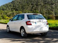 Usado Skoda Fabia Active 60 CV (44 kW) 2018 Blanco Berlina