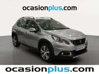 Usado Peugeot 2008 Allure 120 CV (88 kW) 2017 Gris SUV