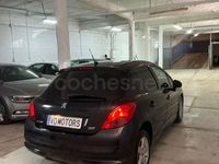 Usado Peugeot 207 Sport 95 CV (69 kW) 2009 Gris / plata Berlina