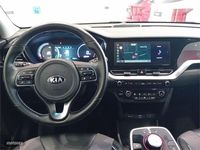 Usado Kia e-Niro 150 kW (204 CV) 2021 Gris / plateado SUV