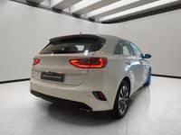 Usado Kia Ceed 100 CV (73 kW) 2025 Blanco Utilitario