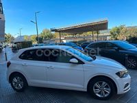 Usado VW Polo Advance 95 CV (69 kW) 2019 Blanco Berlina
