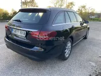 Usado Mercedes C200 170 CV (125 kW) 2018 Negro Familiar