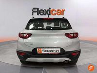 Usado Kia Stonic 101 CV (74 kW) 2022 Gris SUV