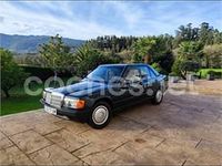 Usado Mercedes 190 75 CV (55 kW) 1984 Verde Berlina