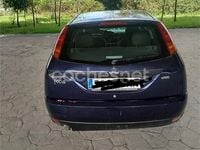Käytetty Ford Focus Trend 90 HP (66 kW) 2001 Sininen Sedan