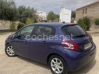 Usado Peugeot 208 Style 92 CV (67 kW) 2015 Azul Utilitario