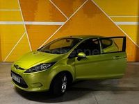 Usado Ford Fiesta Trend 68 CV (50 kW) 2008 Verde Utilitario