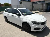 Usado Fiat Tipo 120 CV (88 kW) 2019 Blanco Familiar