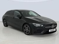 Usado Mercedes CLA200 150 CV (110 kW) 2022 Negro Familiar