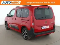 Usado Citroën Berlingo Shine 100 CV (73 kW) 2019 Rojo Monovolumen
