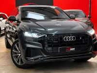 Usado Audi Q8 Ambiente 231 CV (169 kW) 2019 Gris / plata SUV