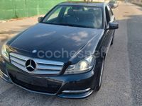 Usado Mercedes C200 136 CV (100 kW) 2011 Negro Familiar