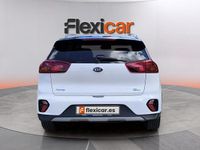 Usado Kia Niro 141 HP (103 kW) 2021 Branco SUV