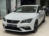 Usado Seat Leon FR 150 CV (110 kW) 2020 Blanco Familiar