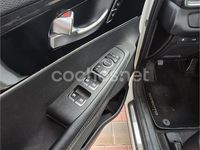 Usado Mercedes C270 Elegance 170 CV (125 kW) 2002 Beige Berlina