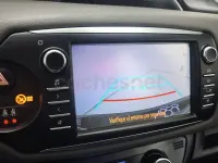 Usado Toyota Yaris Hybrid Active 100 CV (73 kW) 2018 Negro Berlina