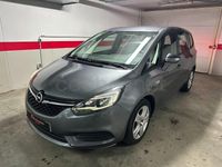 Usado Opel Zafira 136 CV (100 kW) 2018 Gris / plata Monovolumen
