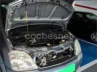 Usado Opel Meriva Cosmo 87 CV (63 kW) 2003 Gris / plata Monovolumen