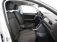 usado VW T-Roc Advance R-Line 1.0 TSI 81 kW (110 CV)