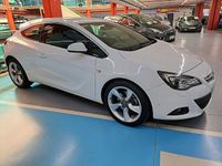 Usado Opel Astra GTC Sportive 140 CV (102 kW) 2015 Blanco Berlina