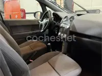 Usado Mitsubishi Colt Inform 75 CV (55 kW) 2006 Gris / plata Monovolumen
