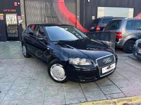 Usado Audi A3 Ambiente 140 CV (102 kW) 2007 Negro Utilitario