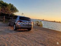 Usado Peugeot 308 Style 130 CV (95 kW) 2015 Gris / plata Berlina
