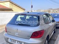 Usado Peugeot 307 90 CV (66 kW) 2006 Gris / plata Berlina