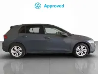 Usado VW Golf VIII Life 116 CV (85 kW) 2024 Gris Utilitario