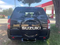 Usado Suzuki Grand Vitara 129 CV (94 kW) 2010 Negro SUV