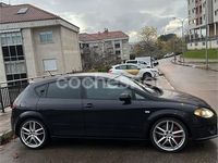 Usado Seat Leon CUPRA 265 CV (194 kW) 2011 Negro Berlina