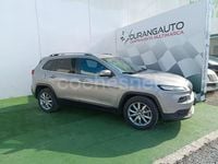 Usado Jeep Cherokee Limited 140 CV (102 kW) 2014 Gris / plata SUV