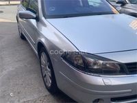 Usado Renault Laguna III Dynamique 150 CV (110 kW) 2007 Gris / plata Berlina