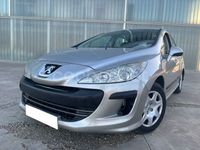 Usado Peugeot 308 90 CV (66 kW) 2008 Beige Berlina